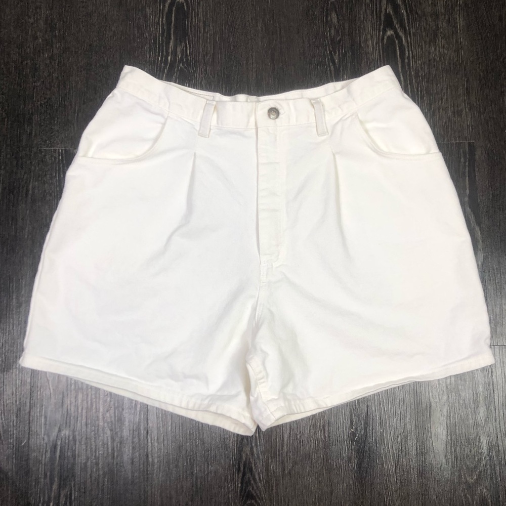 Vintage Wrangler Bareback Pleated Jean Shorts